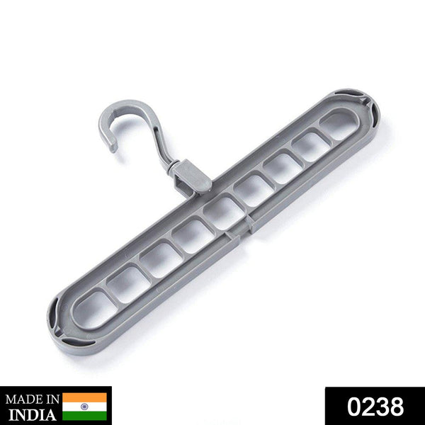 Space saving hanger wardrobe